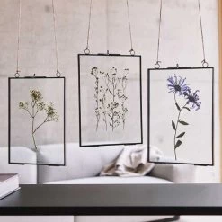 Rico Design Cadres Et Albums Photos Cadre En Métal Noir à Suspendre Double Plaque De Verre 16x22cm -Décoration de porte Soldes cadre en metal noir a suspendre double plaque de verre 16x22cm 1