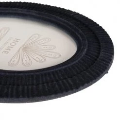 Maisons Du Monde Cadres Et Albums Photos Cadre Ovale En Polyrésine Et Velours Bleu Nuit 17x21 Cm -Décoration de porte Soldes cadre ovale en polyresine et velours bleu nuit 17x21 cm 1000 8 0 228165 3