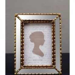 Wadiga Cadres Et Albums Photos Cadre Photo à Poser En Résine Dorée Et Miroirs 10x15cm -Décoration de porte Soldes cadre photo a poser en resine doree et miroirs 10x15cm 1