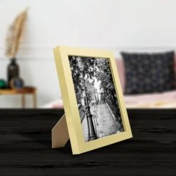 Ceanothe Cadres Et Albums Photos Cadre Photo Doré 13x18 Cm Résine Recyclée 9 Ceanothe Cadres Et Albums Photos Cadre Photo Doré 13x18 Cm Résine Recyclée -Décoration de porte Soldes cadre photo dore 13x18 cm resine recyclee 9