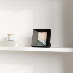 Umbra Cadres Et Albums Photos Cadre Photo Lookout M Bois Noir -Décoration de porte Soldes cadre photo lookout m bois noir 2