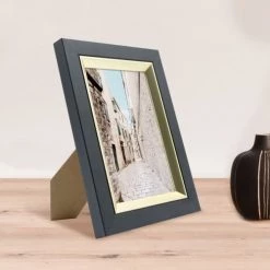 Ceanothe Cadres Et Albums Photos Cadre Photo Noir Doré 10x15 Cm Résine Recyclée -Décoration de porte Soldes cadre photo noir dore 10x15 cm resine recyclee 3