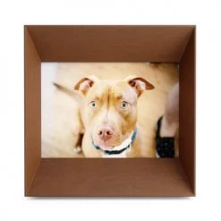 Umbra Cadres Et Albums Photos Cadre Pour Photo 13x18cm à Poser Ou Fixer, En Bois Col Noyer Moyer -Décoration de porte Soldes cadre pour photo 13x18cm a poser ou fixer en bois col noyer moyer 2