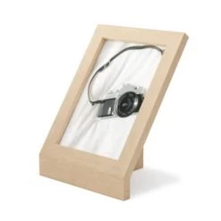 Umbra Cadres Et Albums Photos Cadre Pour Photo 13x18cm, Incliné, à Poser, En Bois Naturel -Décoration de porte Soldes cadre pour photo 13x18cm incline a poser en bois naturel 6