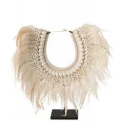 LANADECO Bustes Et Statues Collier Coquillages Et Plumes Blanc H47cm