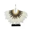 Pirouette Paris Bustes Et Statues Collier En Plumes Blanches Et Coquillages