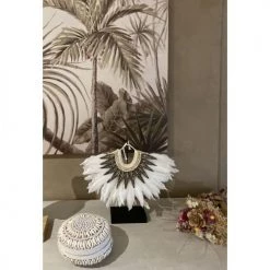 Pirouette Paris Bustes Et Statues Collier En Plumes Blanches Et Coquillages -Décoration de porte Soldes collier en plumes blanches et coquillages 2