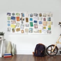 Umbra Cadres Et Albums Photos Pêle-mêle Mural Hangit, Pour 40 Photos, En Bois Laqué Blanc -Décoration de porte Soldes pele mele mural hangit pour 40 photos en bois laque blanc 4