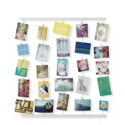 Umbra Cadres Et Albums Photos Pêle-mêle Mural Hangit, Pour 40 Photos, En Bois Laqué Blanc -Décoration de porte Soldes pele mele mural hangit pour 40 photos en bois laque blanc 5