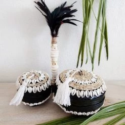 My Bliss Home Bustes Et Statues Statue En Coquillages Et Plumes H30 Cm -Décoration de porte Soldes statue en coquillages et plumes h30 cm 2