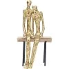 Kare Design Bustes Et Statues Statuette Couple Banc En Bois Et Aluminium Doré